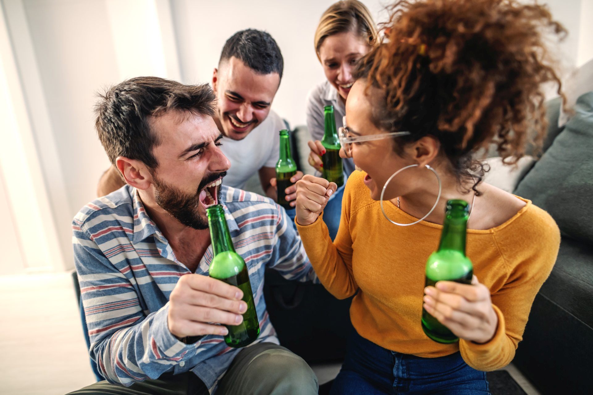 Como Identificar e Evitar Bebidas Batizadas com Metanol